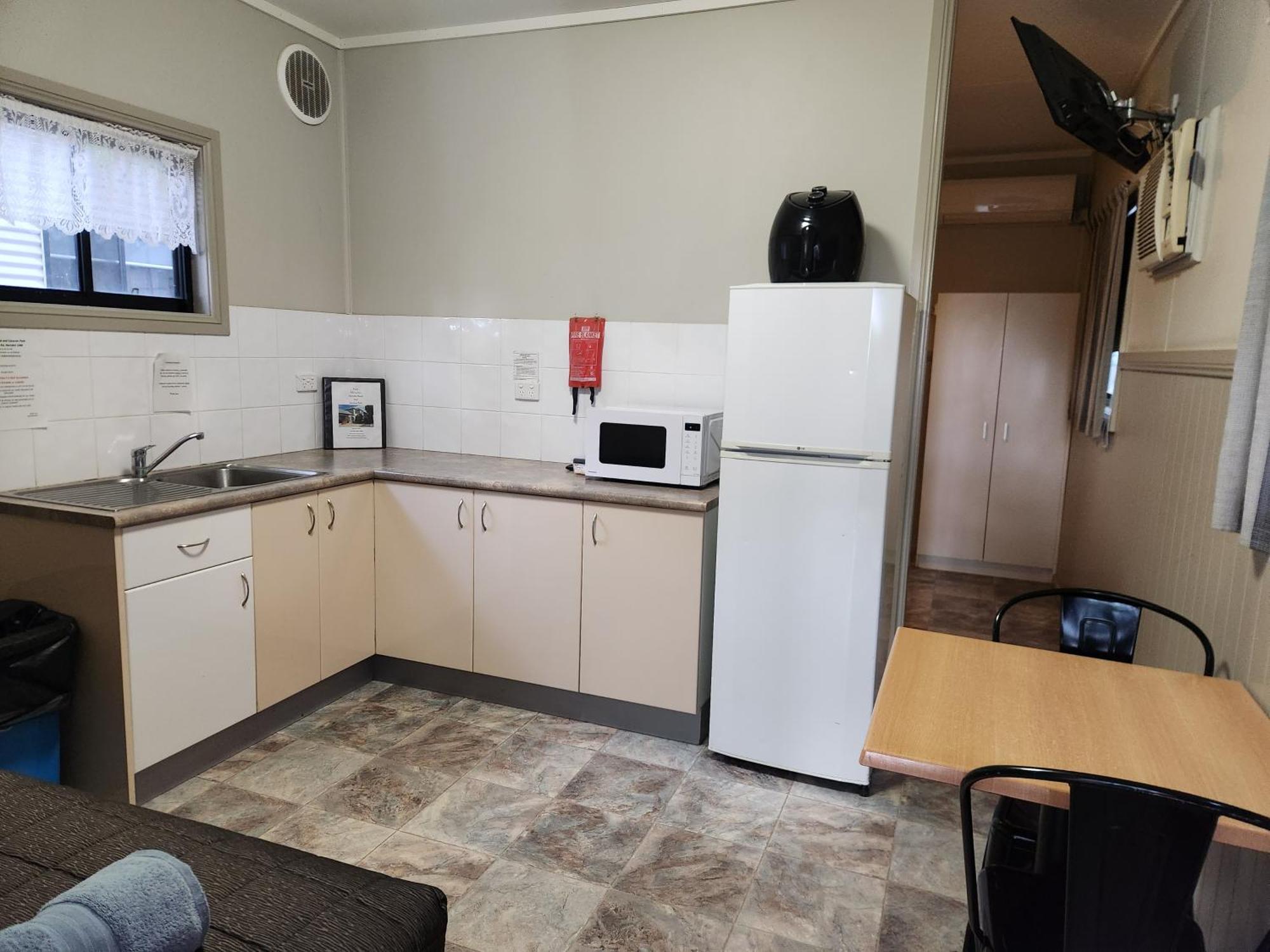 Narrabri Motel And Caravan Park Ngoại thất bức ảnh