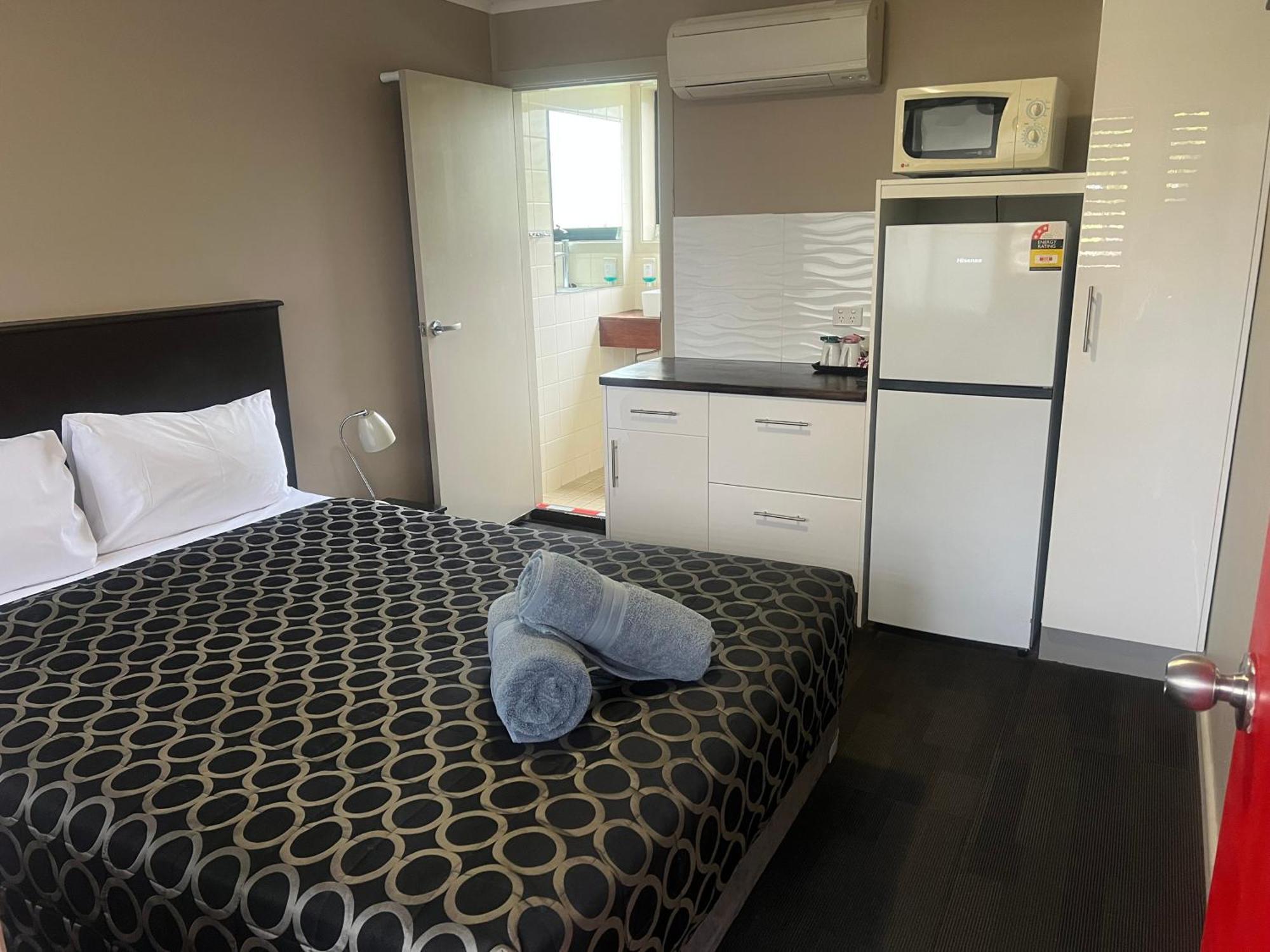 Narrabri Motel And Caravan Park Ngoại thất bức ảnh