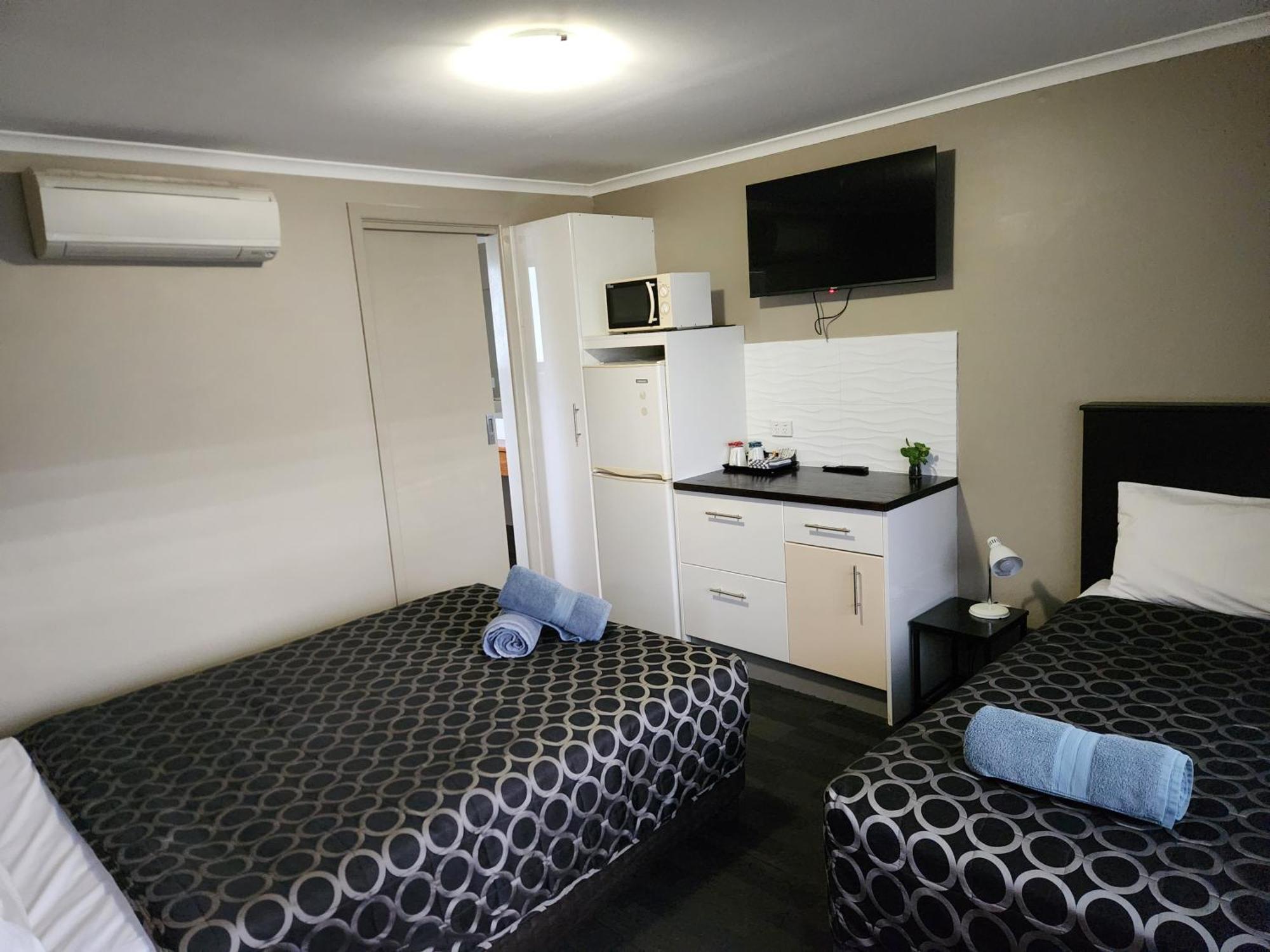 Narrabri Motel And Caravan Park Ngoại thất bức ảnh
