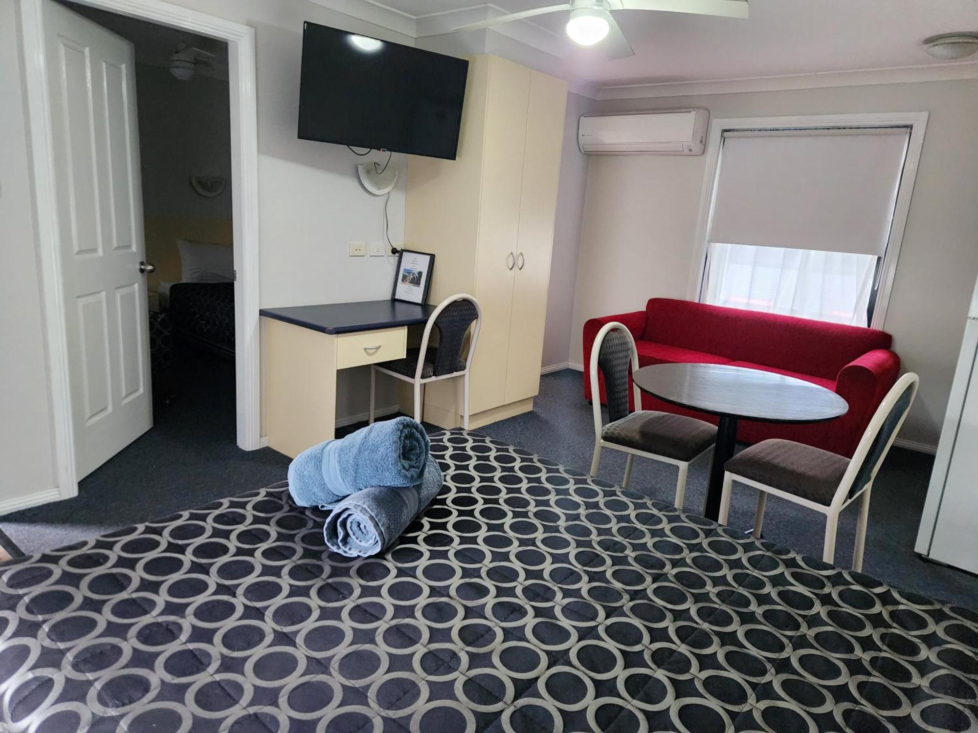 Narrabri Motel And Caravan Park Ngoại thất bức ảnh