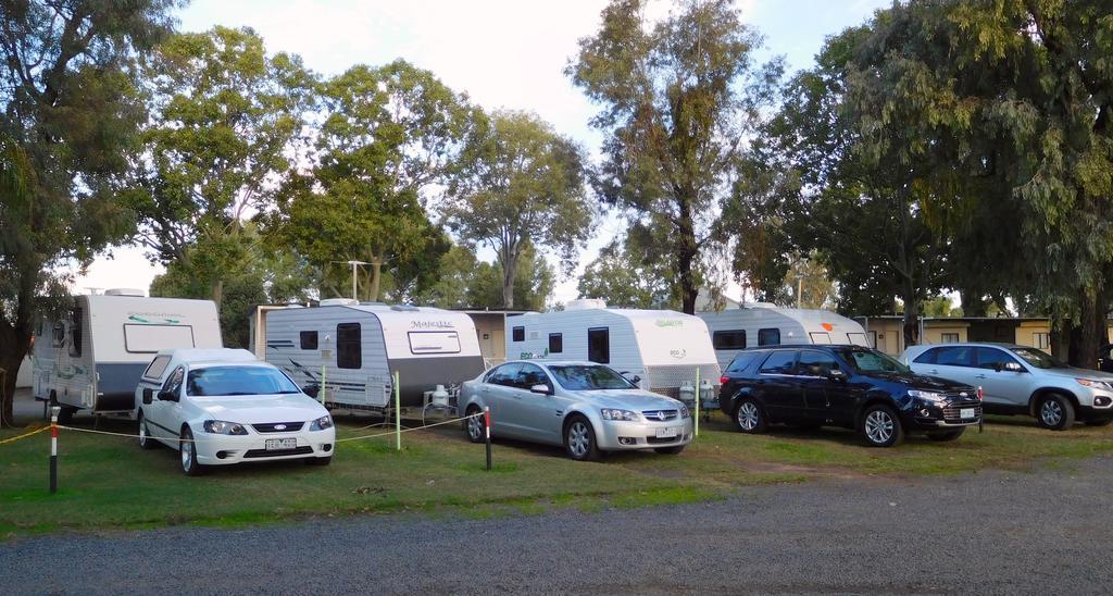 Narrabri Motel And Caravan Park Ngoại thất bức ảnh