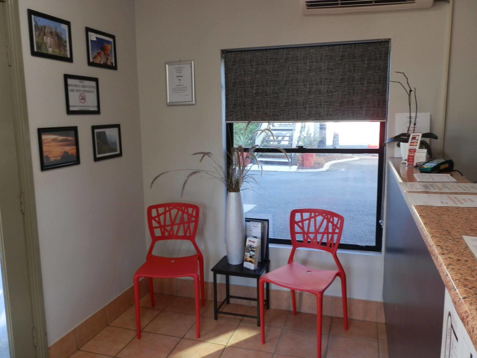 Narrabri Motel And Caravan Park Ngoại thất bức ảnh
