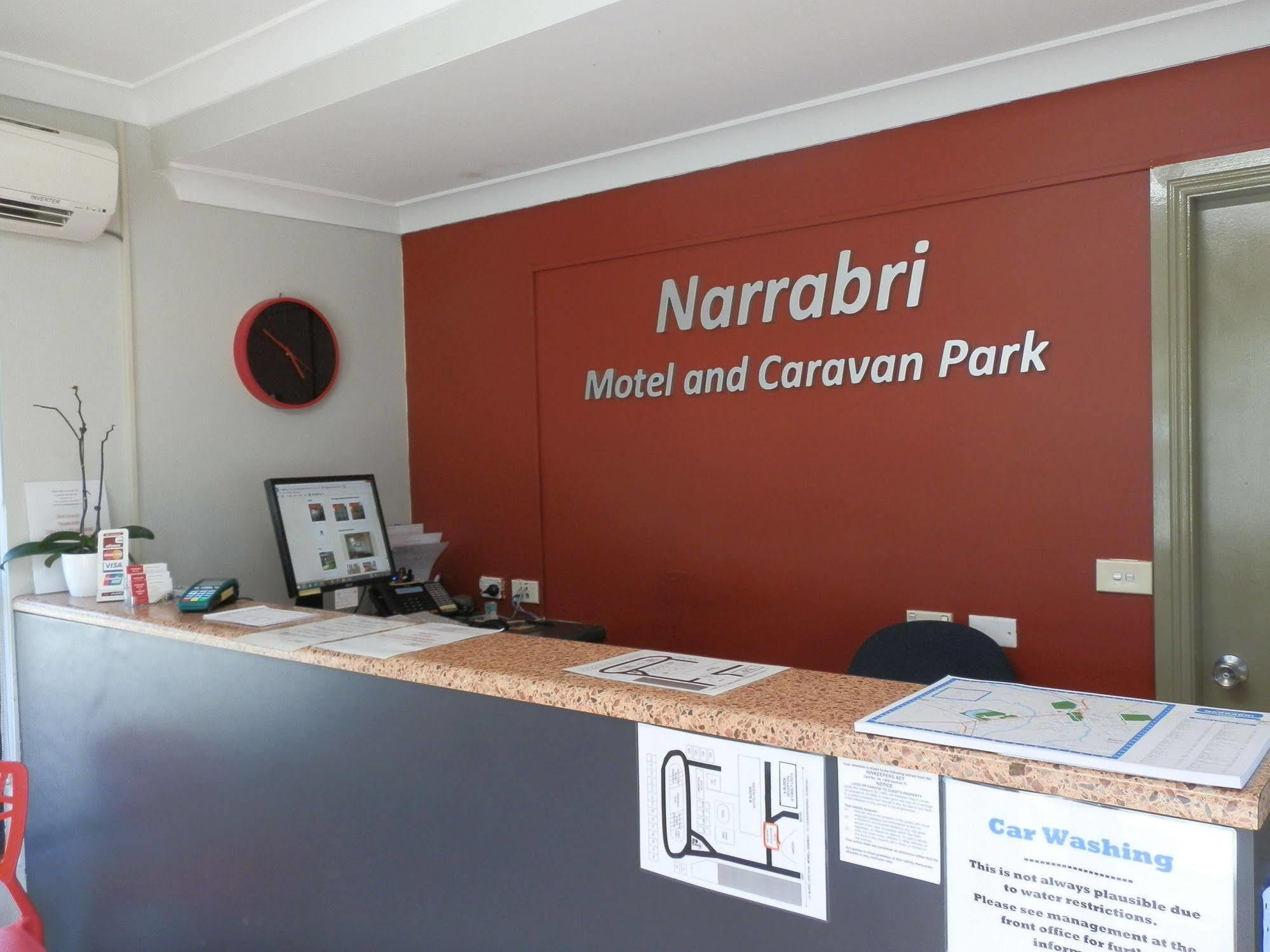 Narrabri Motel And Caravan Park Ngoại thất bức ảnh