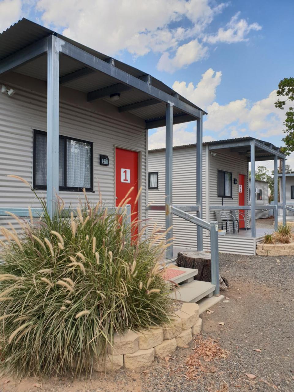 Narrabri Motel And Caravan Park Ngoại thất bức ảnh